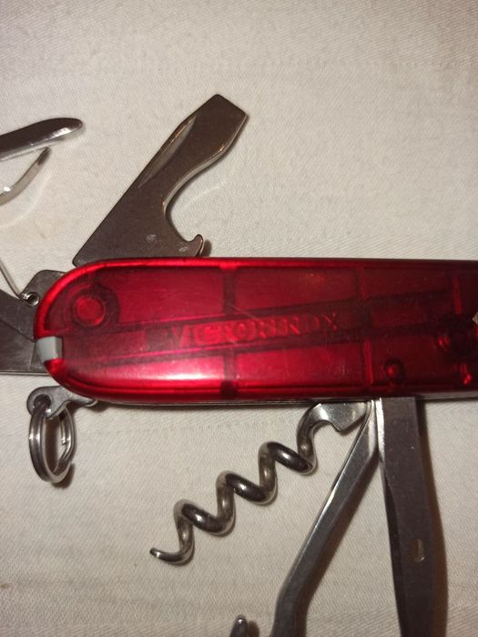Швейцарские нож офицерский оригинал.