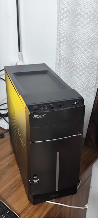 Vand calculator perfect functional cu 9 jocuri instalate