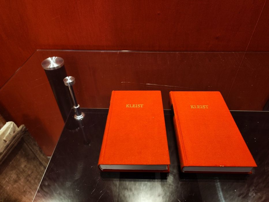 Колекции от книги