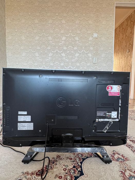 Продам телевизор