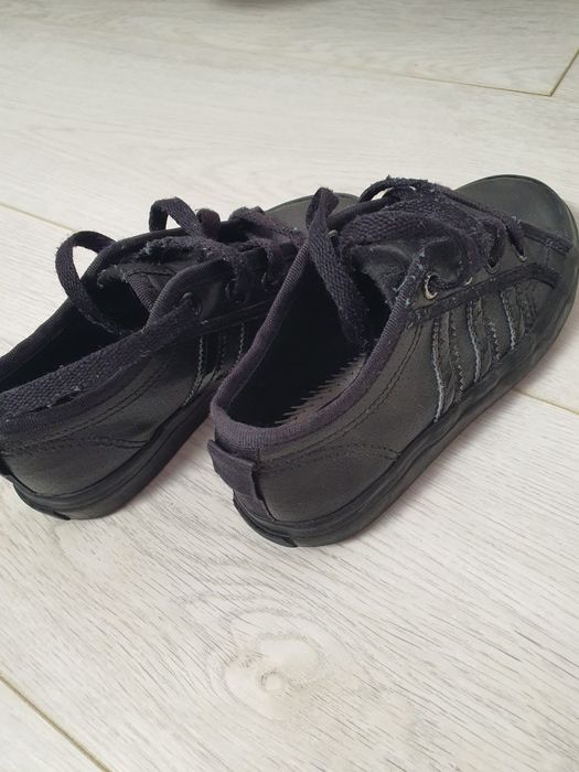 Adidasi Adidas marime 29