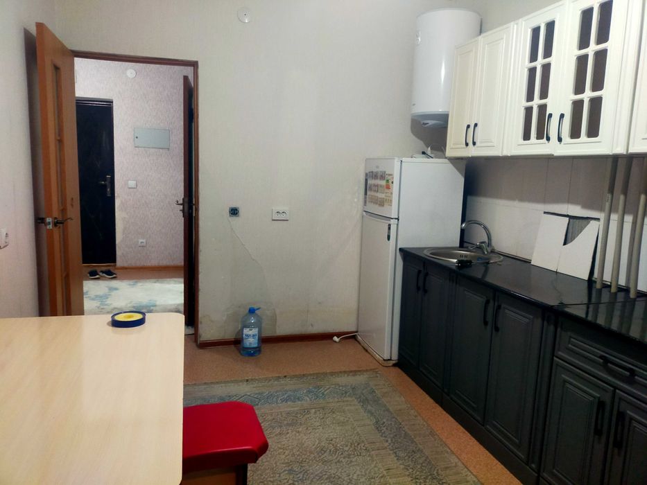 1 бөлмелі пәтер жалға беріледі