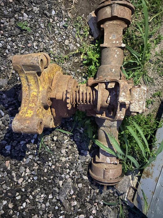 Задний мост с редуктором от мини транспорта