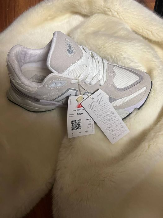 Adidași New balance