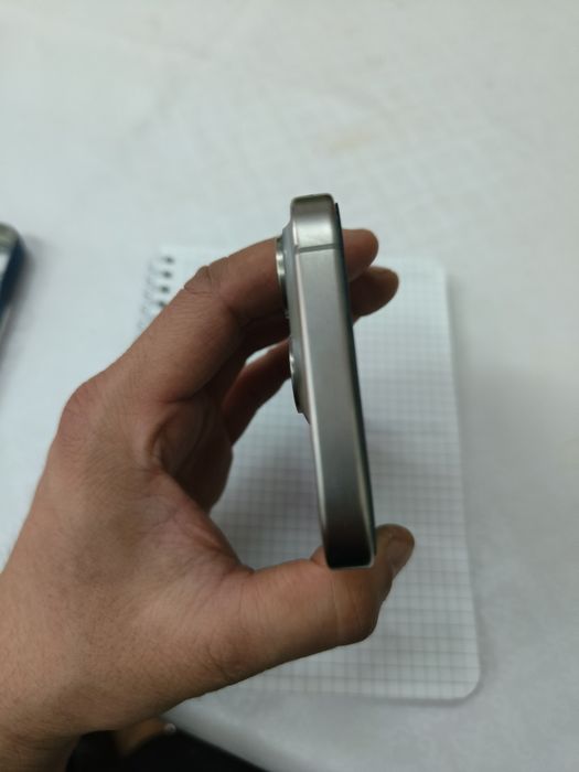 Продам iPhone 15 pro