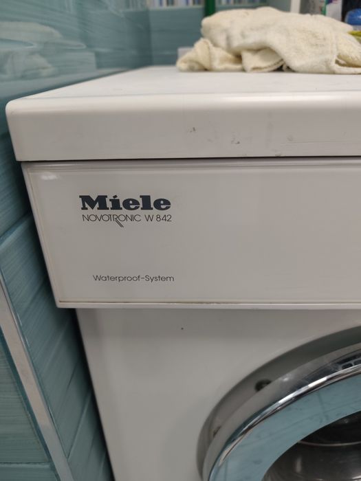 Пералня Miele w842