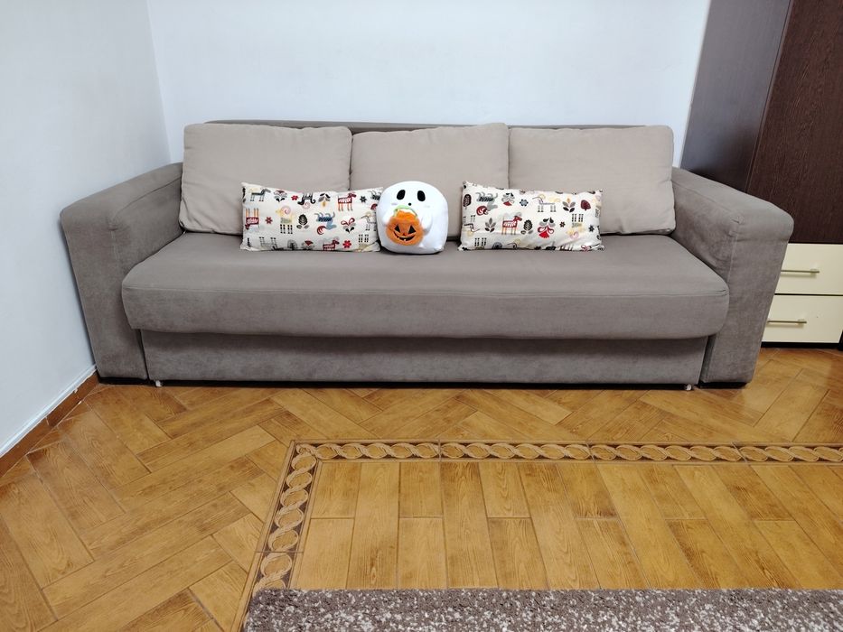 Canapea Extensibila 3 locuri