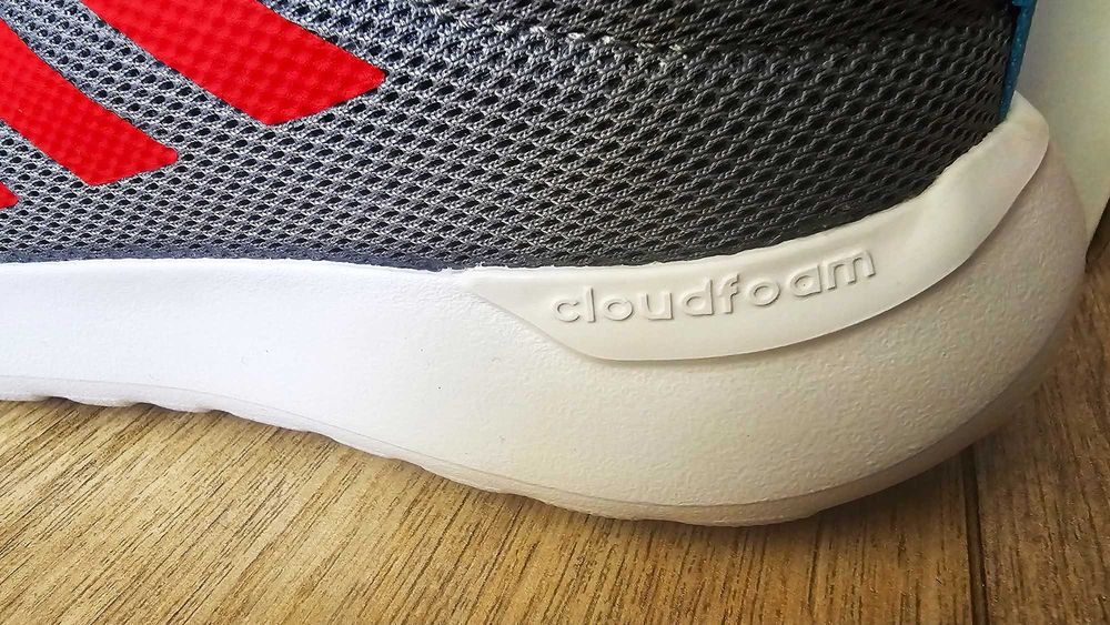 Нови Adidas детски маратонки / адидас