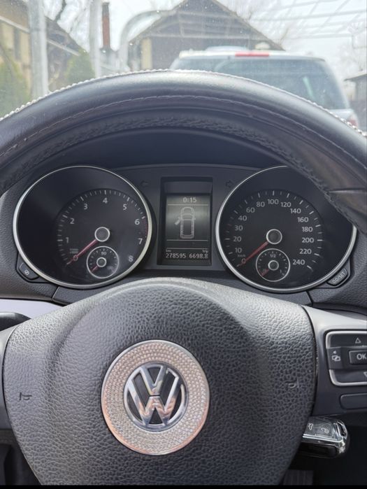 VOLKSWAGEN Golf 2011 — imagine 4