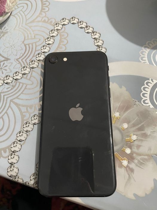 Айфон SE жаксы жағдайда