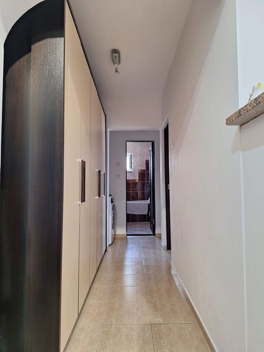 Vând apartament 3 camere