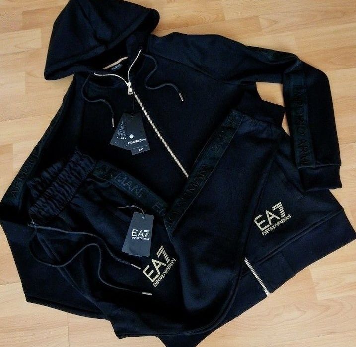 Trening bumbac Armani,diverse mărimi,feronerie metalica inscriptionata