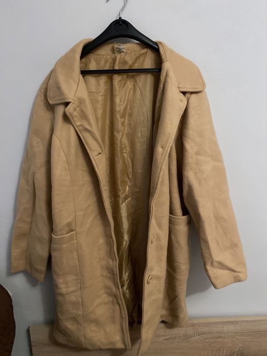 Дамско кафяво палто