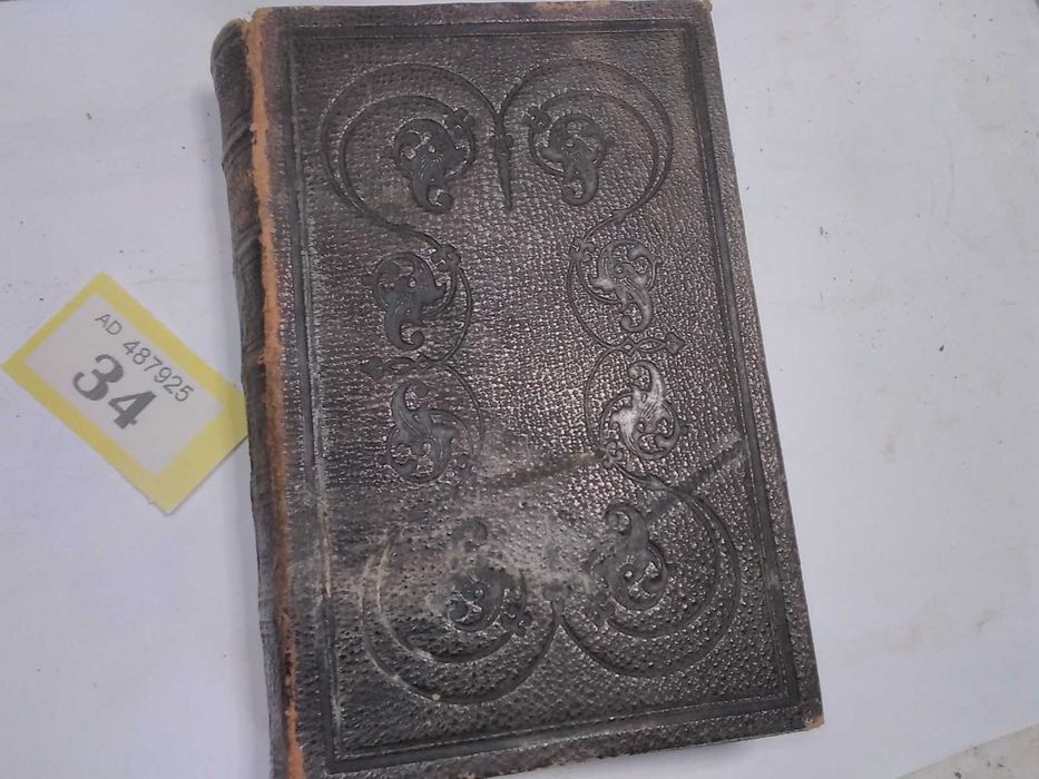 Biblia / Biblie veche ,engleza, 1871, 15x10x3 cm , coperta piele