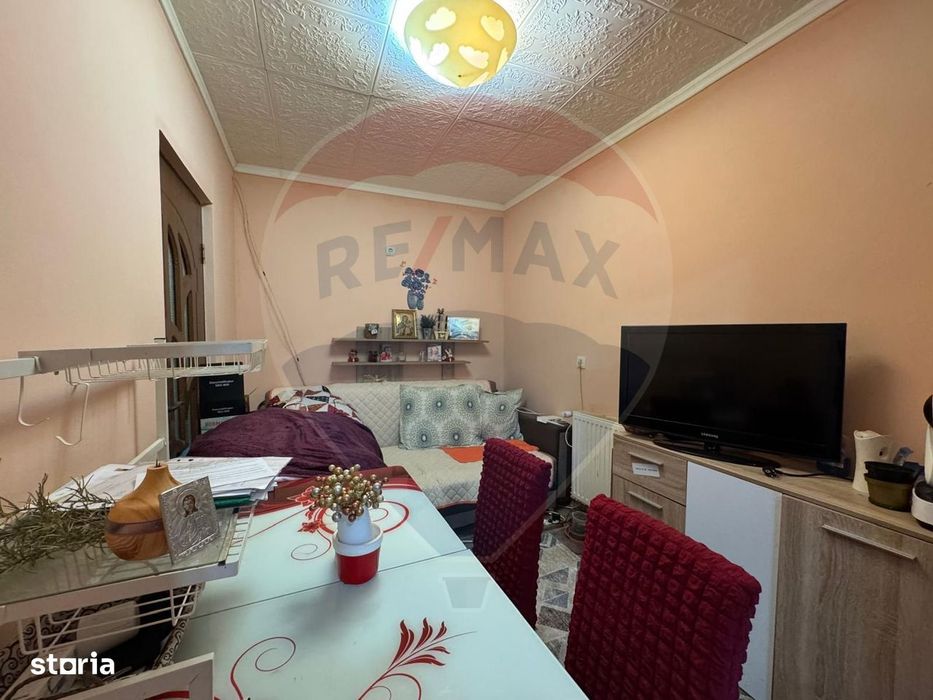 Apt. 2 camere cu centrala proprie -Vladimirescu Centru