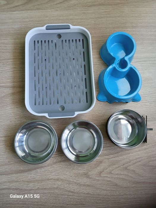 Различни купички за домашни любимци