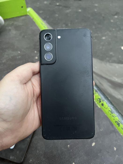 Sumsung galaxy s21 fe