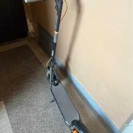 Електрическа Тротинетка Ninebot Kickscooter F40E