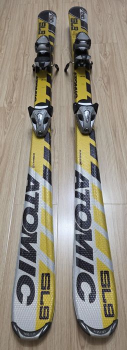 Schiuri Junior Atomic SL9 (130 cm) – Stare tehnică bună