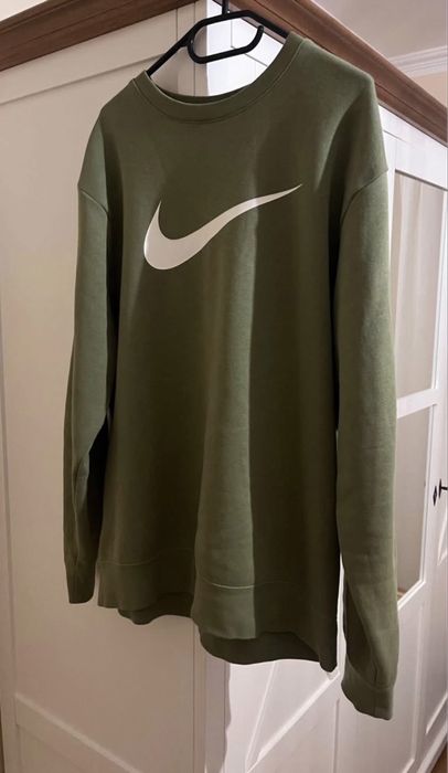 Vând bluză Nike - L