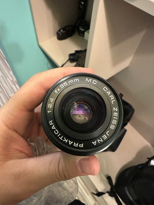 Обектив CARL ZEISS JENA PRAKTICAR 2,4/35mm 35mm F/2,4