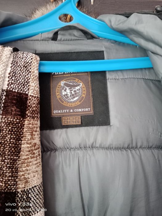 Продам две куртки