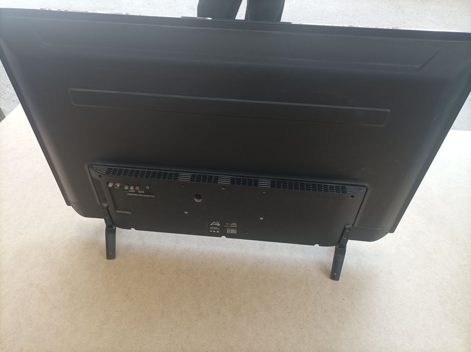 Продам 43 дияганал телевизор