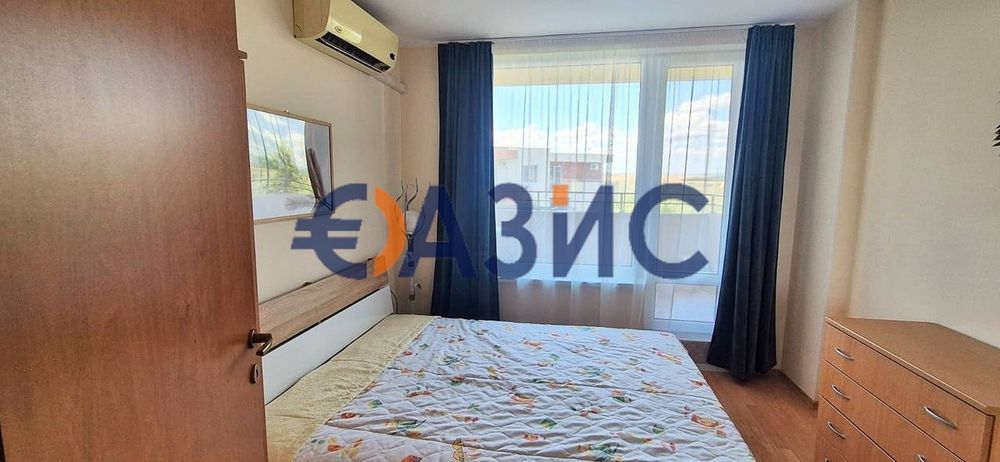 Продава се Двустаен апартамент в к.к. Слънчев бряг - 66 кв.м за 1107 €/кв.м - Снимка #5