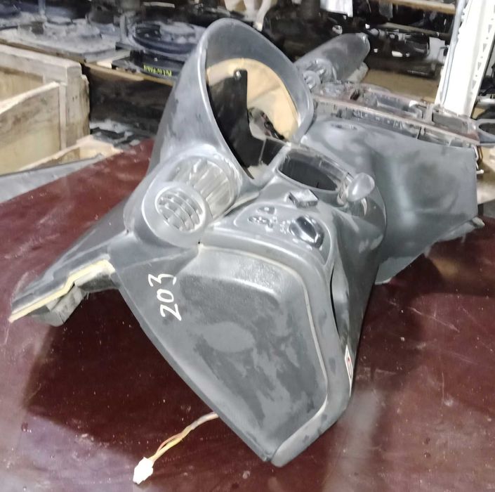 TitanAuto C-class W203 торпедо