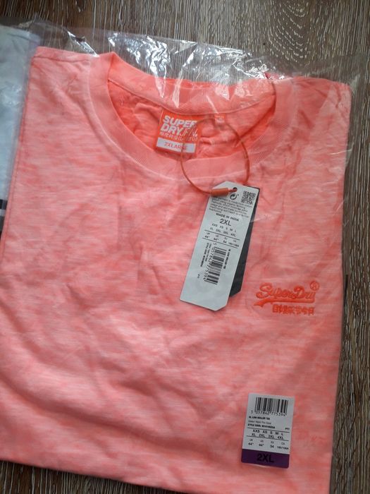 Tricouri XL Superdry