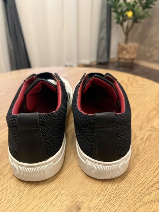 Обувки Hugo Boss