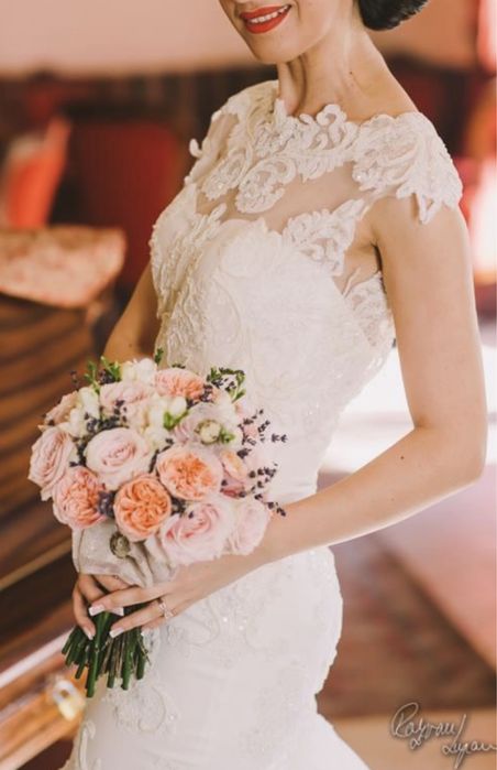 Vand rochie mireasa
