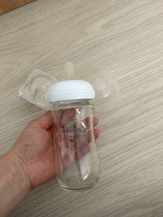 Стеклянная бутылка Avent Philips