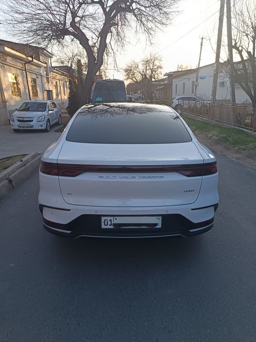 Ofitsalniy byd han 715 km