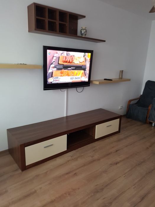 Apartament 3 camere închiriat Frigocom