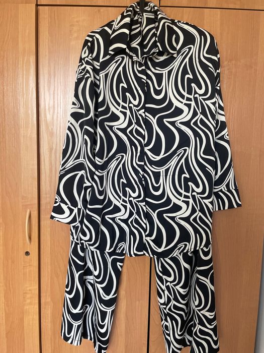 Нарядные вещи женские