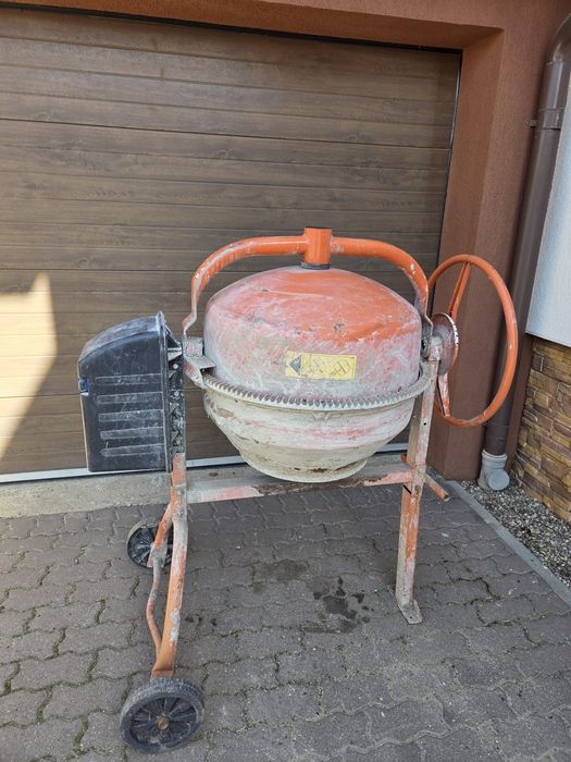 Betoniera Profesionala Limex 165 L /Motor 700w/Impecabila