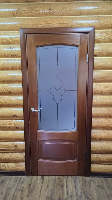 Продам двери  комплектом