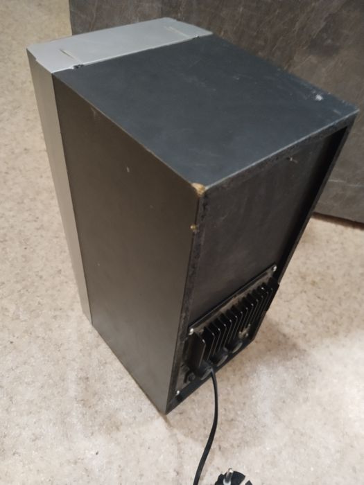 Блютуз калонка мошный