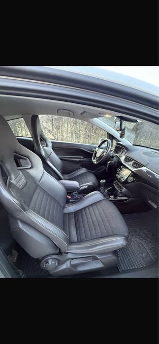 Opel corsa OPC 207 cp an 2018 / variante schimb 12000e