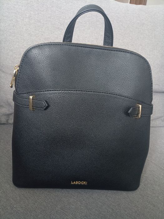 Дамска черна раница Lasocki