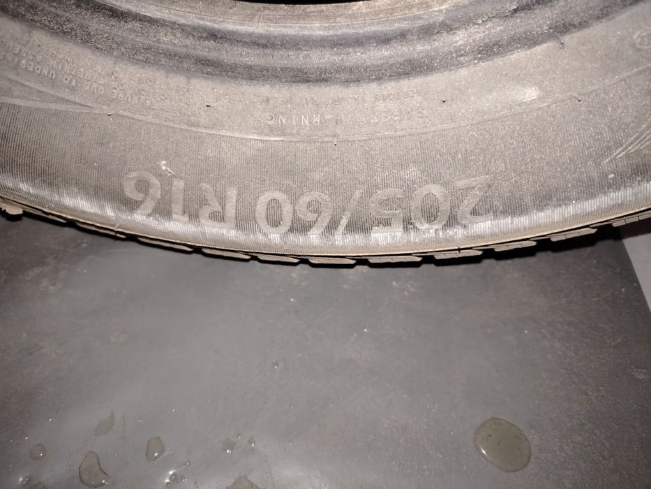 205/60 R16--205/60 R16