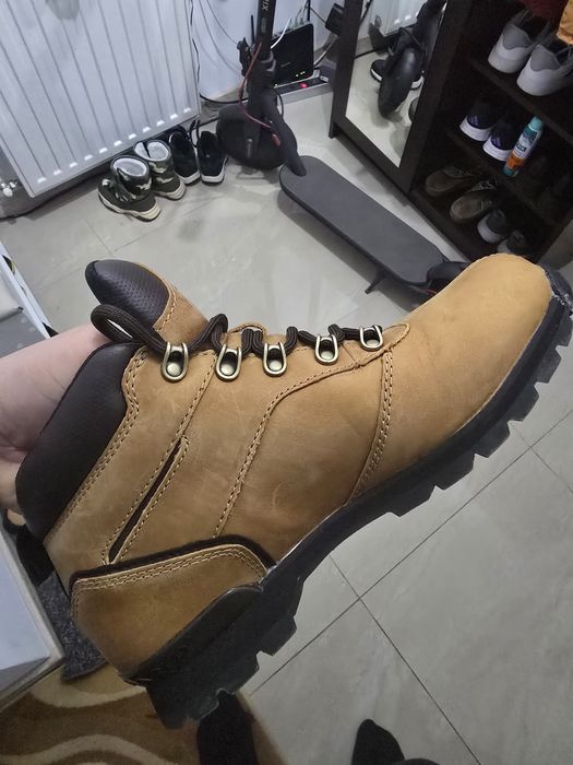 Ghete Timberland marimea 41,5