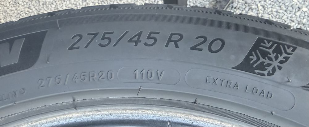 4бр 275/45/20 на 6мм с 20дот Мишелин