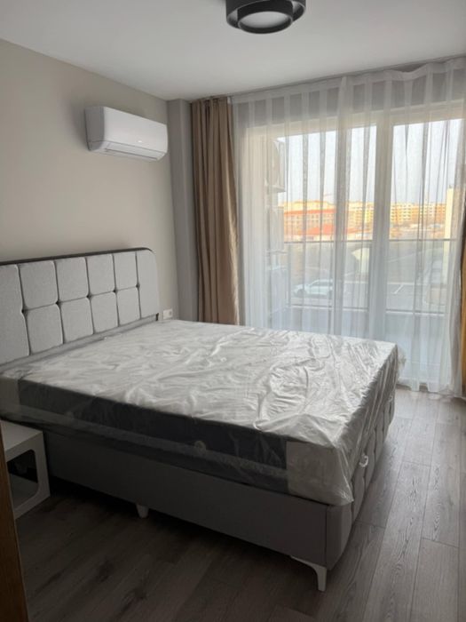 Дава се под наем Тристаен апартамент в Пловдив, Остромила - 120 кв.м за 700 € - Снимка #3