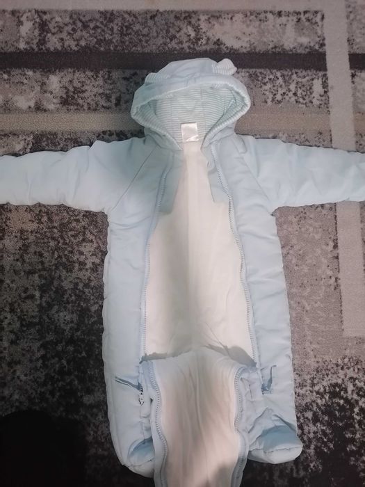 Космонавт бебешки