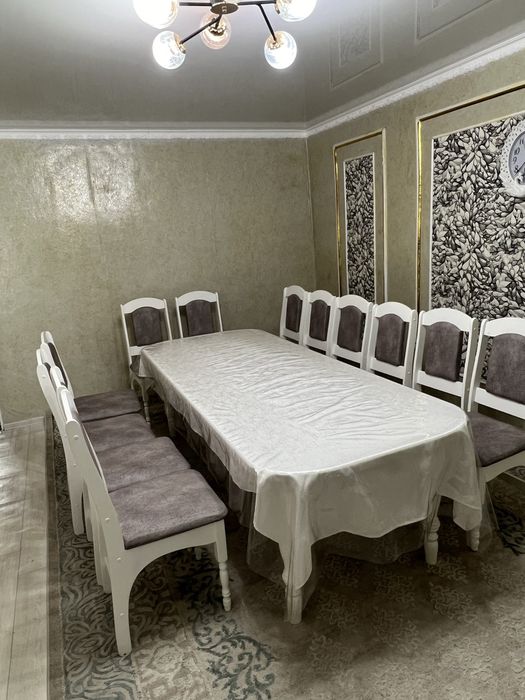 Оргинал дерево , 12 стулов , стол 3 метра