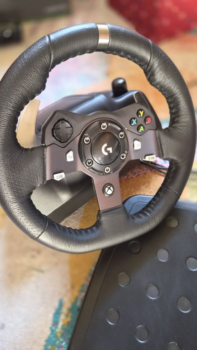 Volan Logitech pentru  Xbox