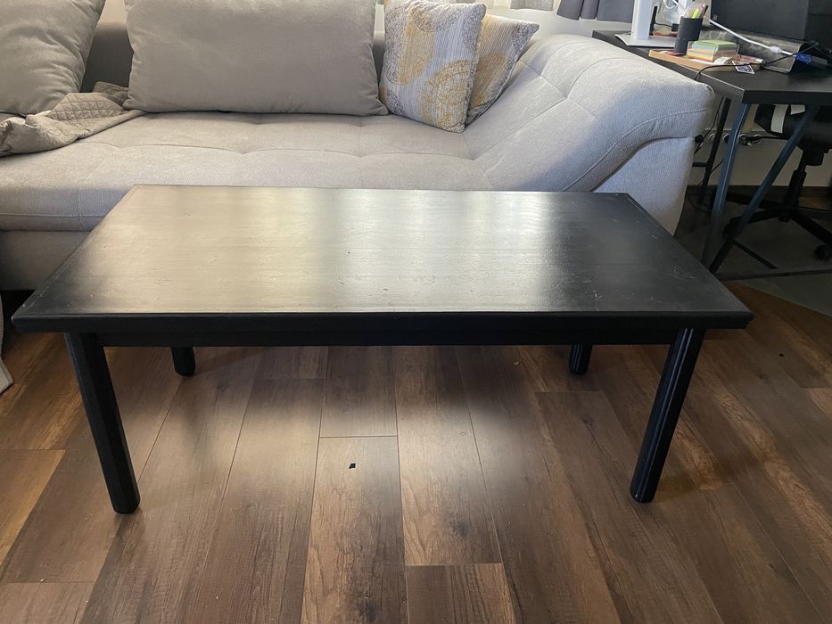 Маса за кафе, материал дърво