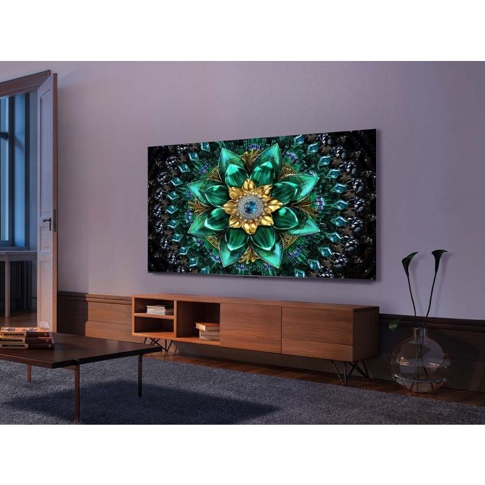 Televior TCL 50Q6C cu diagonala de 126 cm